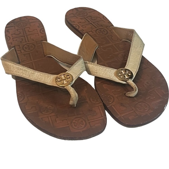 Tory Burch Thora Flat Sandal Size 8 - White / Gold Thong LOGO - Picture 1 of 8